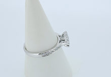 Load image into Gallery viewer, 9Kt White Gold - Solitare Engagement Ring
