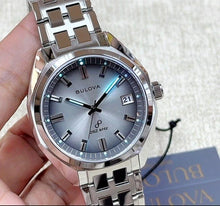 Load image into Gallery viewer, Bulova - "Jet Star Precisionist" Sunburst Gent's Watch