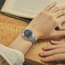 Load image into Gallery viewer, seiko 5 sports hebitama snxs in denim blue