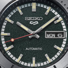 Load image into Gallery viewer, seiko seiko 5 x masked rider 3,196 piece limited edition