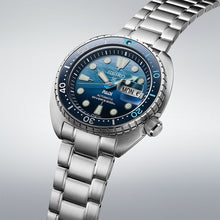 Load image into Gallery viewer, seiko prospex �great blue� king turtle padi special edition