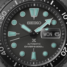 Load image into Gallery viewer, seiko prospex black series 'night vision' turtle diver