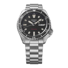 Load image into Gallery viewer, seiko 5 sports skx redux in kuro black dial bracelet watch