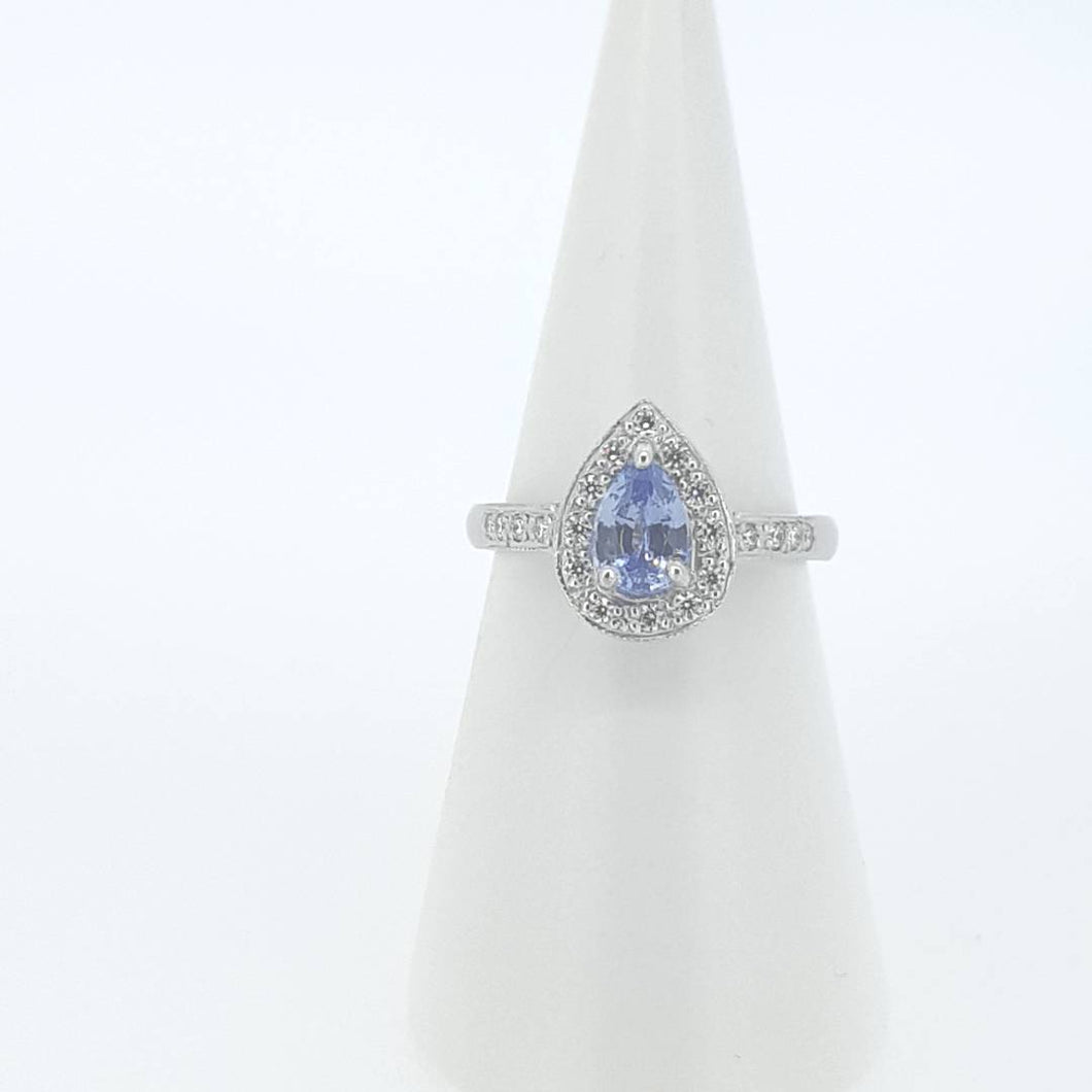 18kt White Gold - Diamond and Sapphire (Ceylonese) Ring