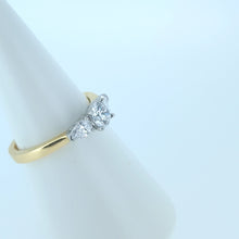 Load image into Gallery viewer, 18ct Yellow Gold 3 Stone Lab Diamond Engagement Ring
