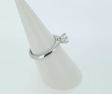 Load image into Gallery viewer, 18kt White Gold - Diamond Solitaire Engagement Ring
