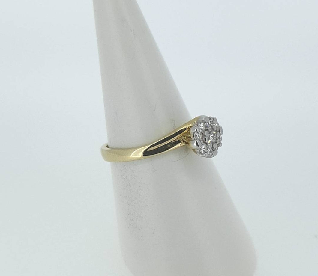 9kt Yellow Gold - Diamond Solitaire Cluster Engagement Ring