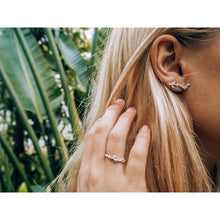 Load image into Gallery viewer, jungle ivy earstik - silver
