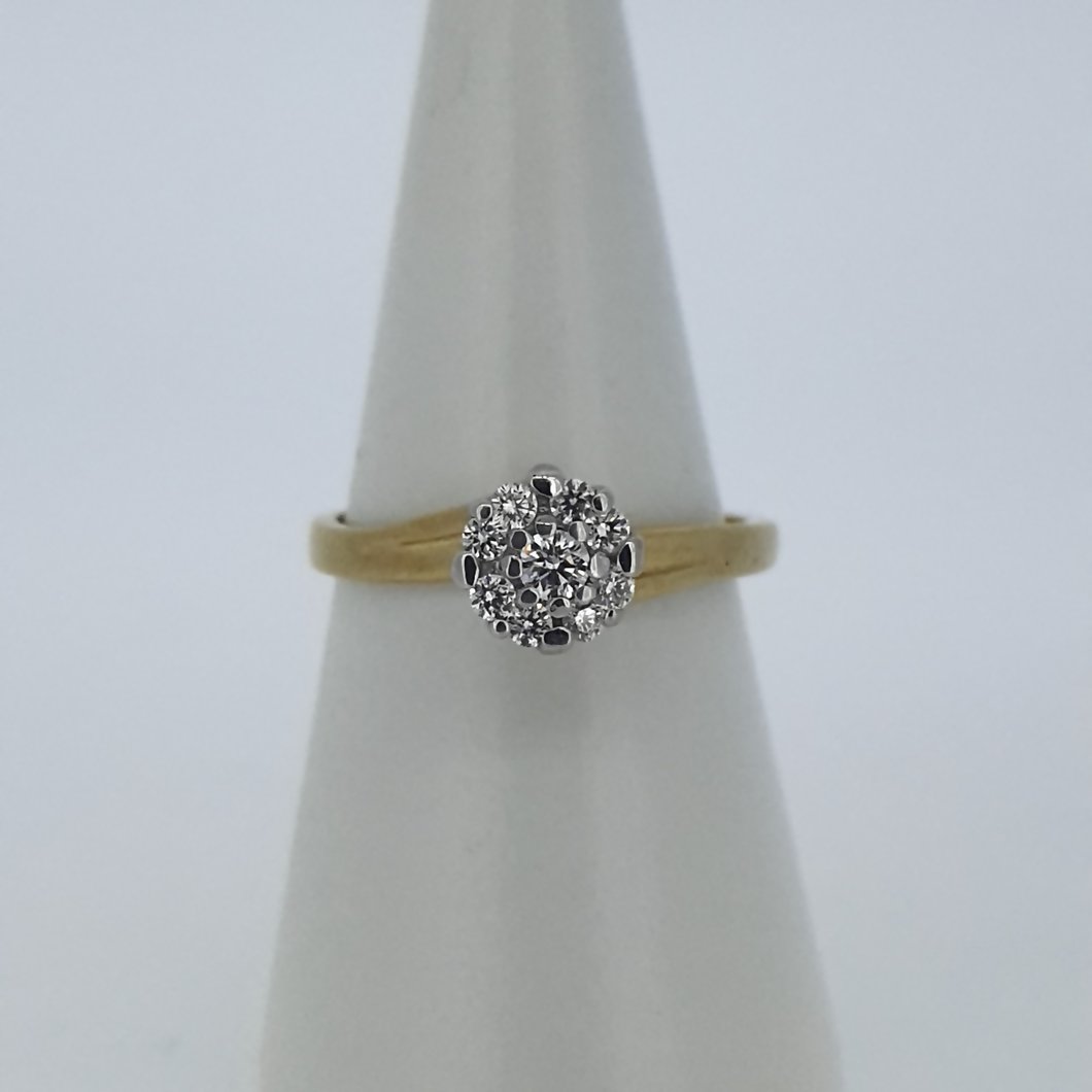 9kt Yellow Gold - Diamond Solitaire Cluster Engagement Ring