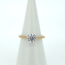 Load image into Gallery viewer, 18kt Yellow Gold - Lab Diamond Solitare Engagement Ring
