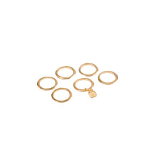 Load image into Gallery viewer, uno de 50 prisoner 17.5mm ring in metal mix coated in gold
