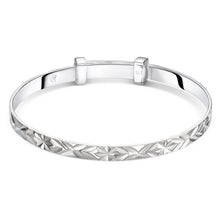 Load image into Gallery viewer, maeve - silver diamond cut bangle

