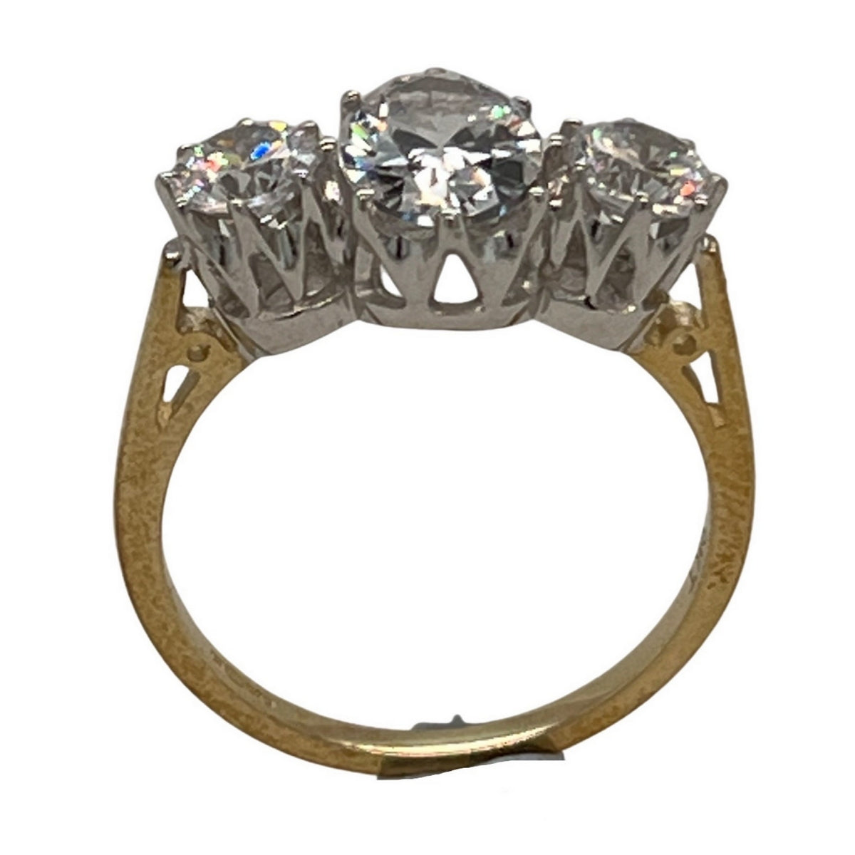 9ct gold (375) ring yellow gold 2.23g white oval cz prong setp ...