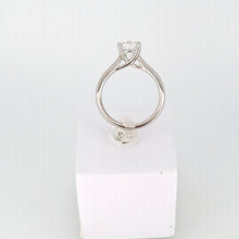 Load image into Gallery viewer, Platinum Round Brilliant Lab Diamond Engagement Ring
