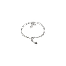 Load image into Gallery viewer, uno de 50 lovekey silver-plated metal alloy bracelet with tubule, charm with red crystal and heart
