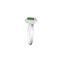 Load image into Gallery viewer, tesori silver ring cz emerald silver.925 size 18
