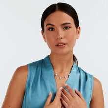 Load image into Gallery viewer, perla necklace 925 silver 5 pearl with cz highlights 40+5cm
