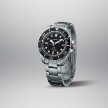 Load image into Gallery viewer, seiko prospex solar divers black dial watch
