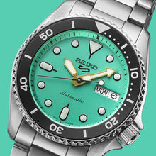 Load image into Gallery viewer, seiko 5 sports skx �midi� teal
