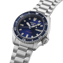 Load image into Gallery viewer, seiko 5 sports skx redux in koniro blue dial bracelet watch
