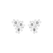 Load image into Gallery viewer, harela: heart blossom clip earring silver/crystal
