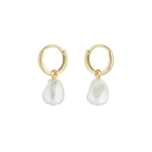Load image into Gallery viewer, ted baker periaa pearly chain huggie earring gold tone, pearl
