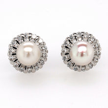 Load image into Gallery viewer, silver pearl and cz cluster stud earring and pendant set 6mm�
