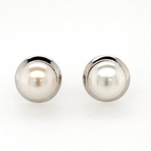 Load image into Gallery viewer, silver pearl and plain round� stud earring and pendant set 8.5mm �
