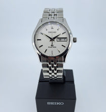 Load image into Gallery viewer, Grand Seiko Watch (Pre-Loved)
