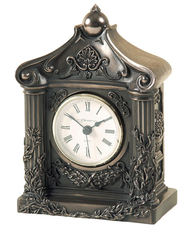 Genesis Traditional Mantle Clock